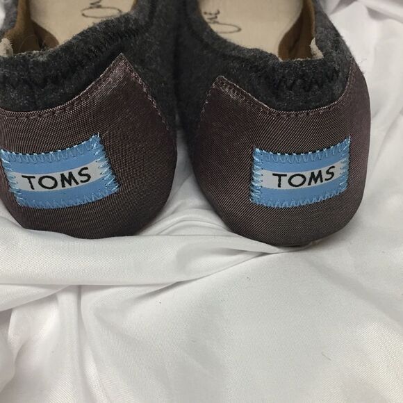 Toms One For One Slip-On Flats W6 1/2 - Picture 4 of 8